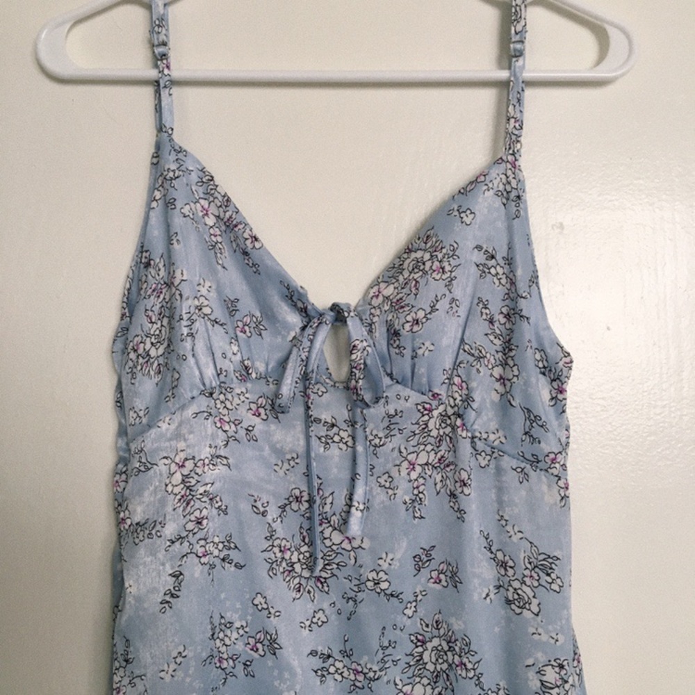 Verge Girl Blue Floral Midi Dress